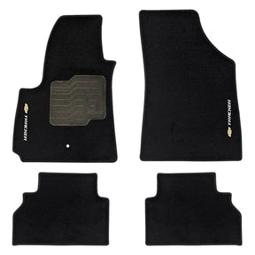 KIT TAPETES CARPETE PORTA MALAS + INTERNOS TRACKER 2020 A 2024